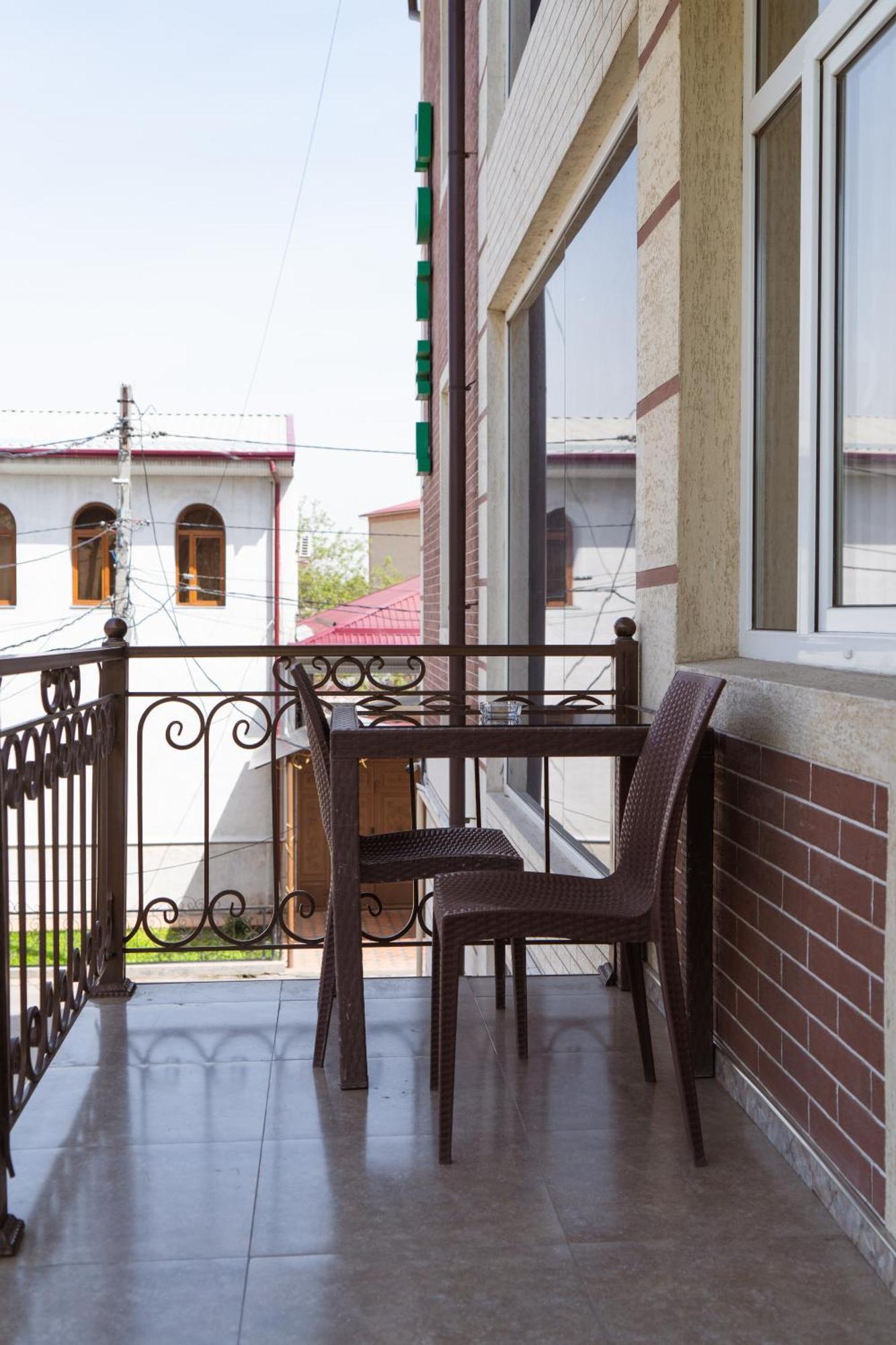 Tourist Inn Hotel Tashkent Exterior foto