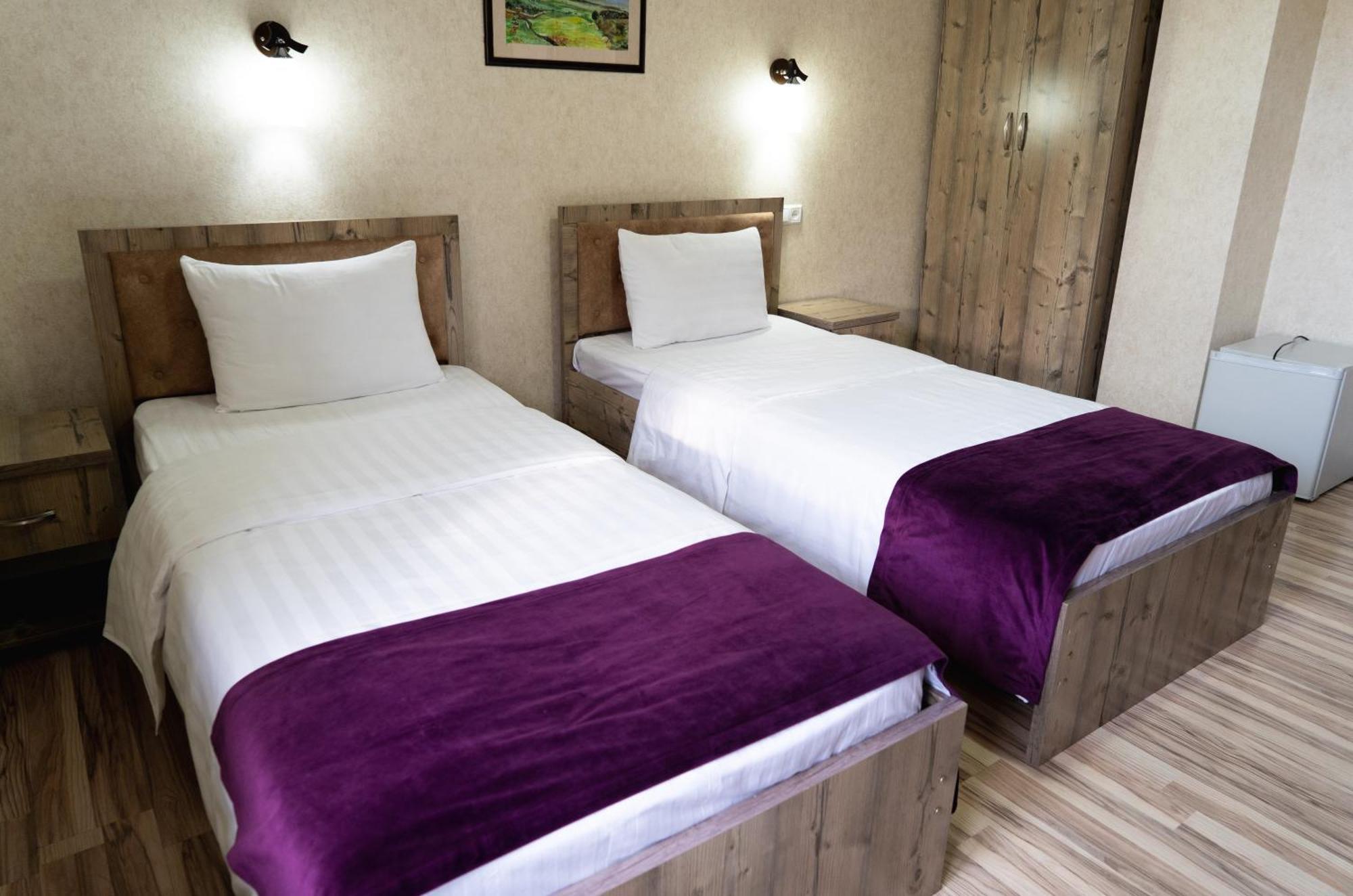 Tourist Inn Hotel Tashkent Exterior foto