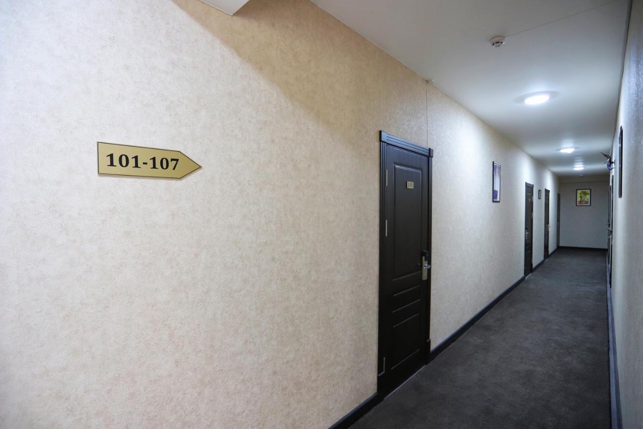 Tourist Inn Hotel Tashkent Exterior foto